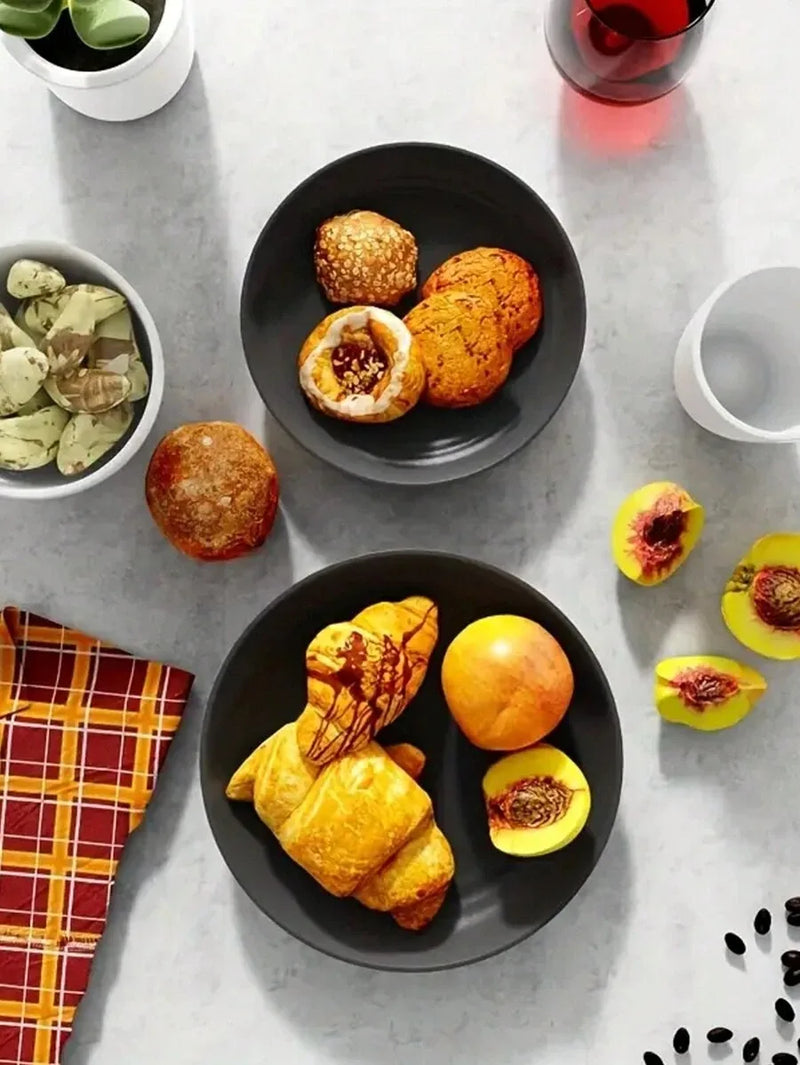 4/16/24pcs Reusable plastic tableware set, including plates, bowls and cups. Suitable for family picnics and school supplies