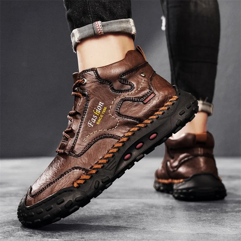 Zapatillas informales de cuero vulcanizado de alta calidad para hombre, zapatos planos de diseño, cómodos, antideslizantes, para caminar, correr y trotar, 2024