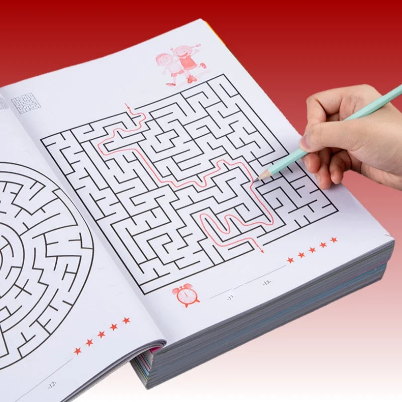 Maze puzzle book: Brain-challenging toy for boys and girls - Maze, logic games, and concentration exercises - Children's gift