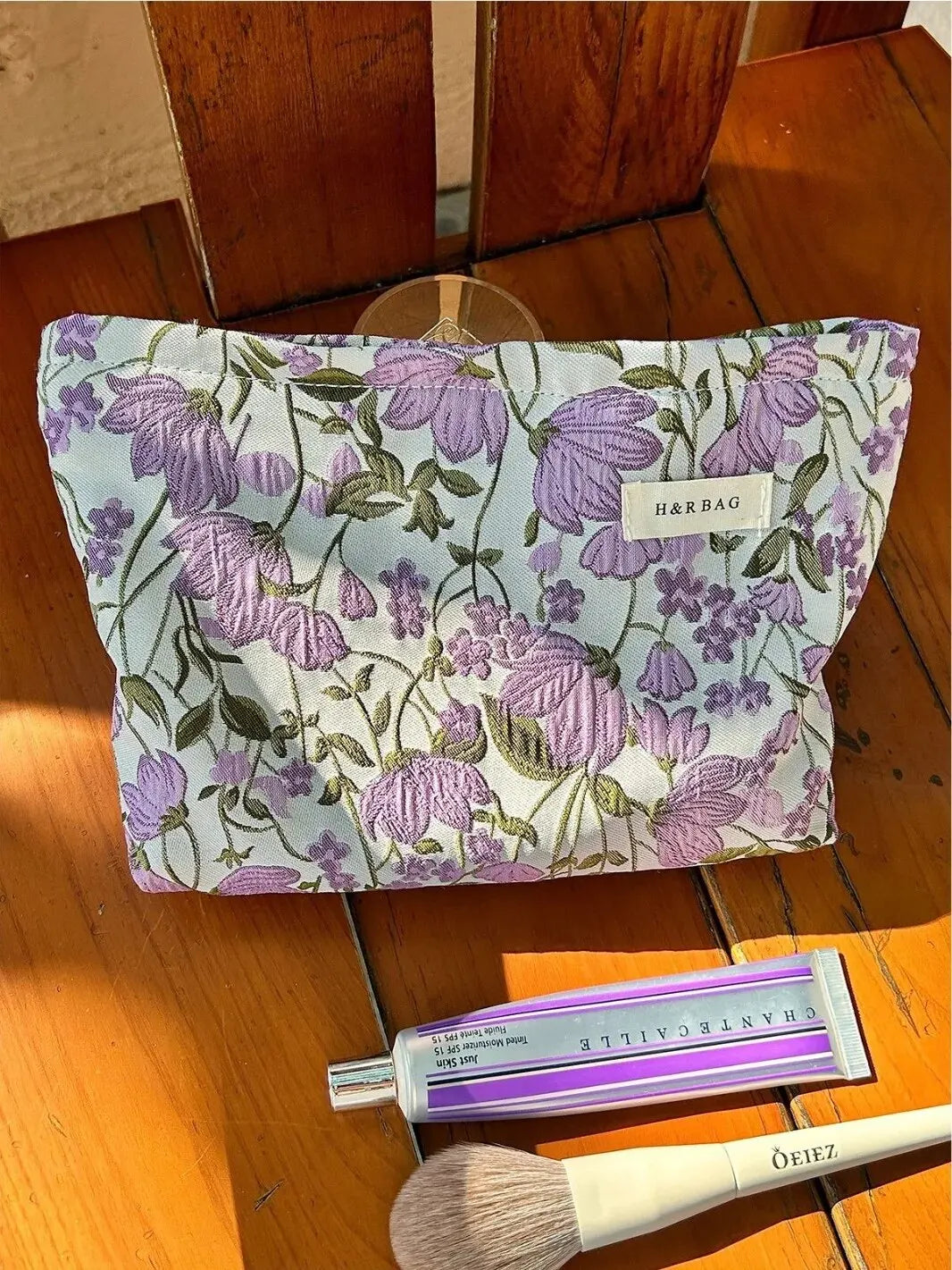 Saco de maquiagem tecido colorido para estudantes, uma menina segurando uma flor de Taro, artigos de higiene pessoal, sacos de armazenamento
