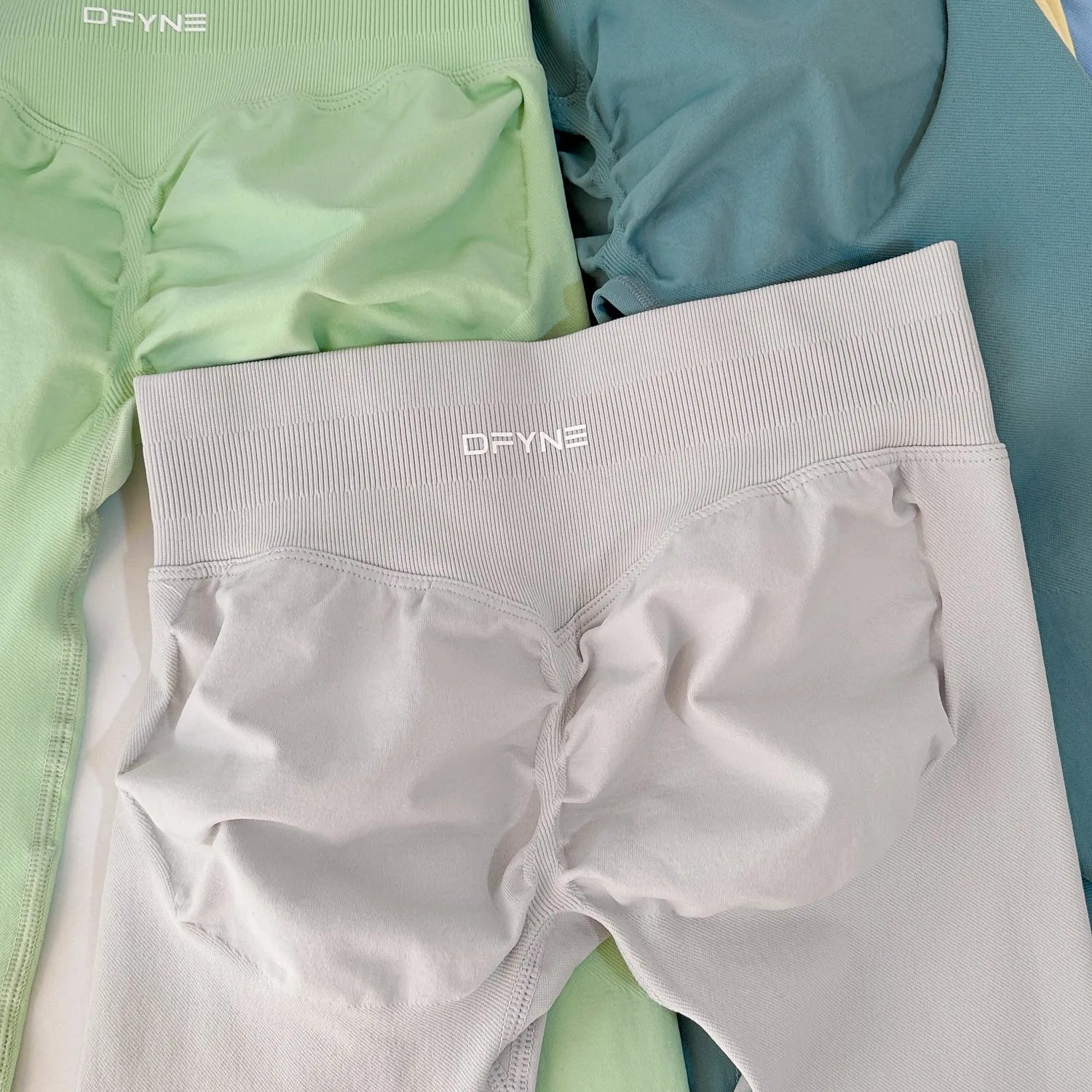 Mallas Dfyne Impact para mujer, sin costuras, para yoga, con efecto push up, para gimnasio, fitness y deportes