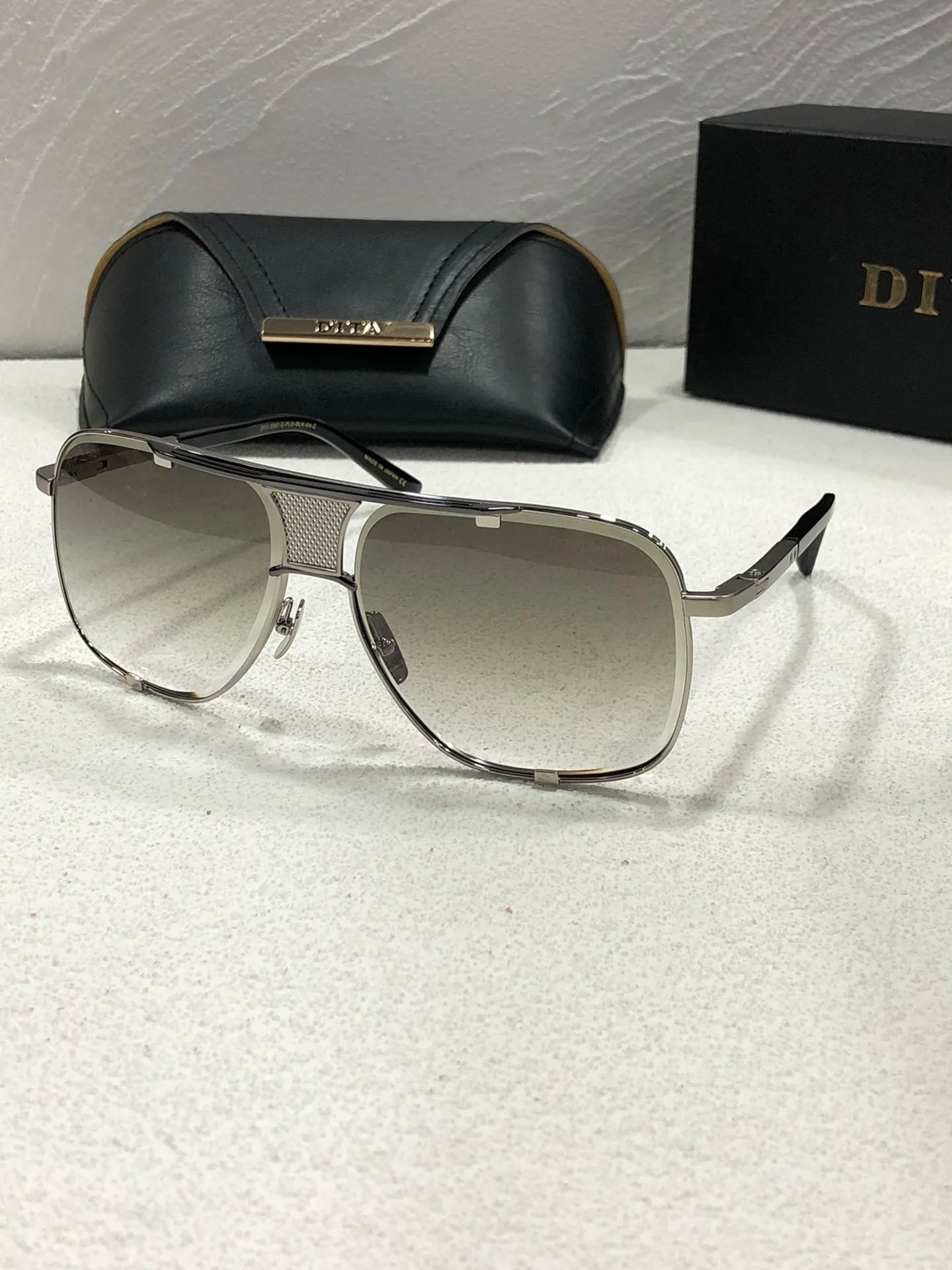 ADITA MACH FIVE DRX-2087 SIZE 64-14-127 Top High Quality Sunglasses for Men Titanium Style Fashion Design Sunglasses for Women