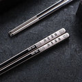 23cm Exquisite Dragon Pattern Chopsticks 304 Stainless Steel Non-slip Chinese Chopstick Food Sushi Sticks Home Kitchen Tableware