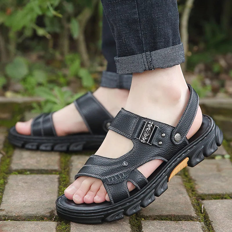 2024 New Hot Sale Men's Non-slip Genuine Leather Sandals Soft Slippers Flat Casual Shoes Noble Men's Shoes 