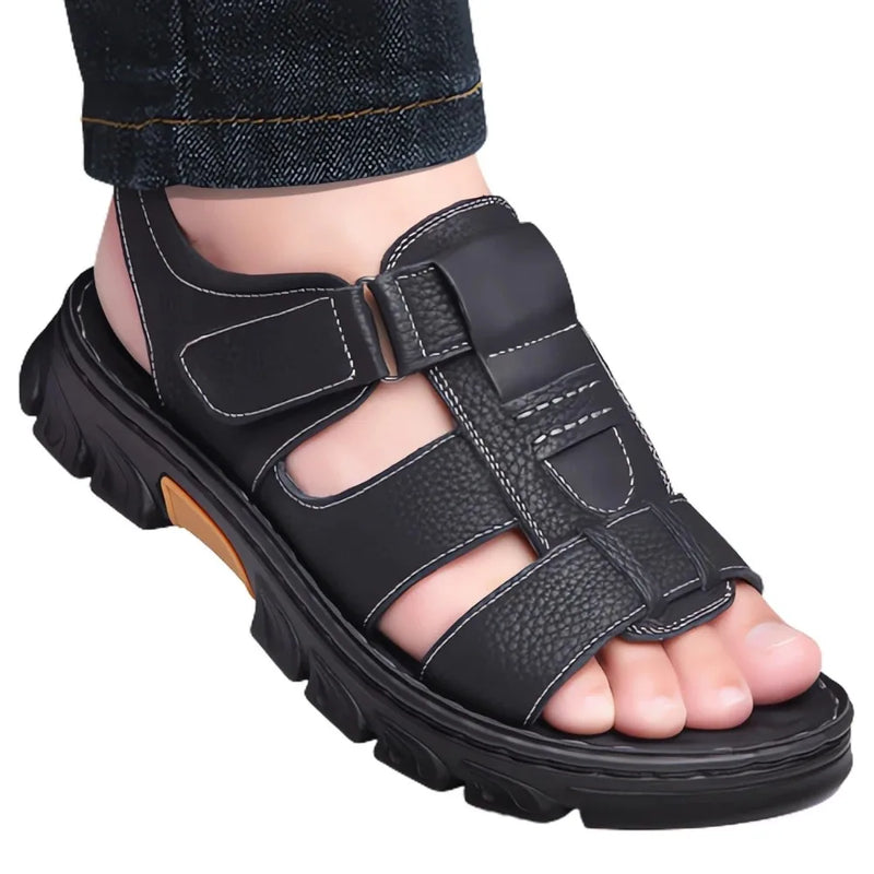 Sandalias de suela gruesa para hombre, zapatos de playa antideslizantes de cuero artificial, novedad de 2024 