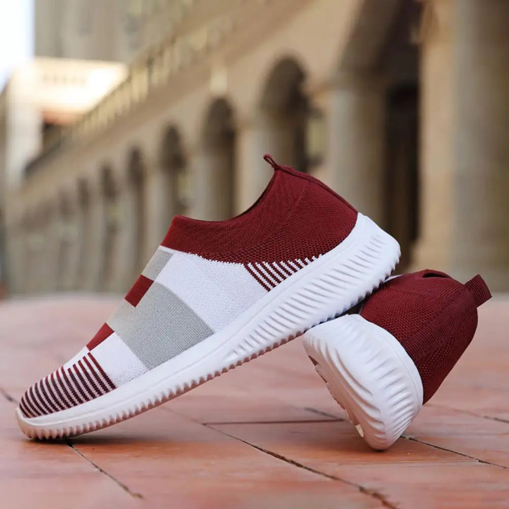 Sapatilhas femininas vulcanizadas leves, sapato de caminhada, mocassins casuais, tênis, meia de deslizamento, malha, moda feminina, 2022