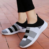 Sapatilhas femininas vulcanizadas leves, sapato de caminhada, mocassins casuais, tênis, meia de deslizamento, malha, moda feminina, 2022
