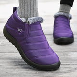 Zapatos de algodón, nuevas botas de nieve de invierno para parejas con botas de algodón grueso y afelpado, zapatos para caminar de PU cálidos e informales. 