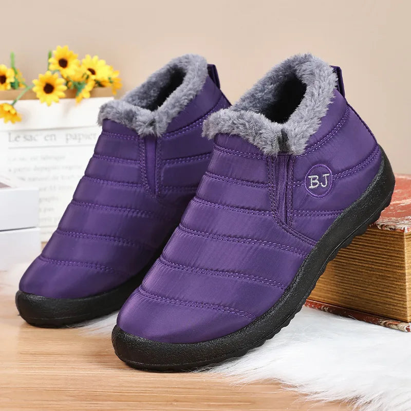 Zapatos de algodón, nuevas botas de nieve de invierno para parejas con botas de algodón grueso y afelpado, zapatos para caminar de PU cálidos e informales. 