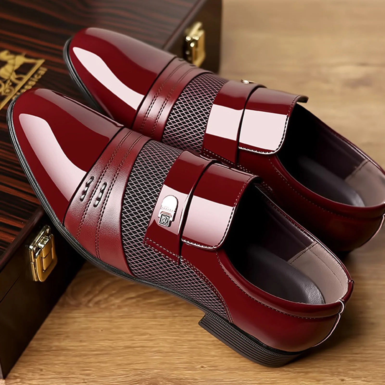 Shiny Pointed Toe Business Shoes, Men's Uniform Shoe, Fashion Office Shoes, Christmas and Birthday Gift 