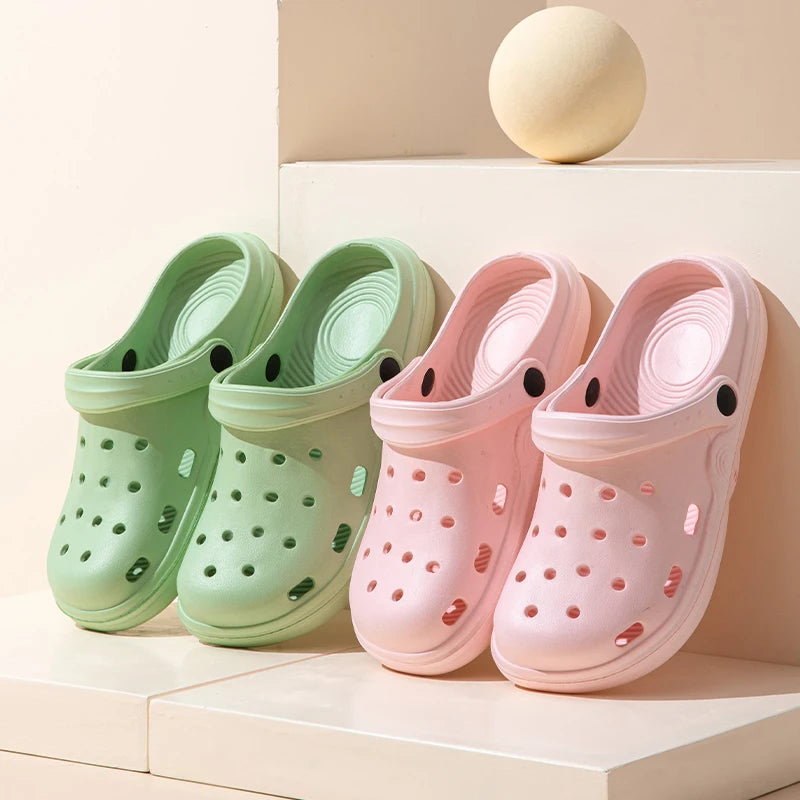 Sapatos e Chinelos de Verão Dongdong para Homens e Mulheres, Interior, Casa, Anti Slip, Casa, Vestuário Externo, Baotou, Bonito, Novo, 2022