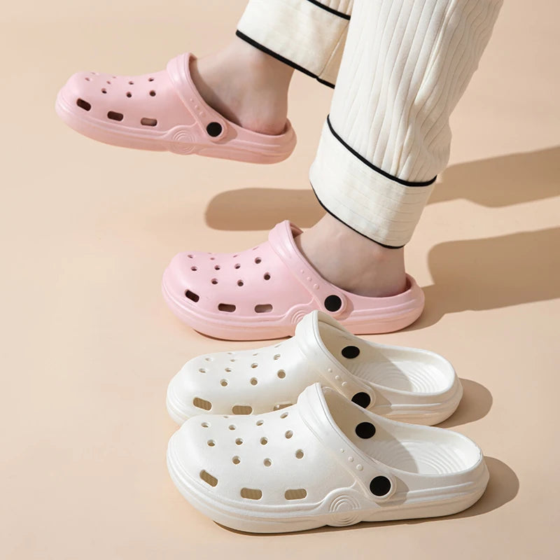 Sapatos e Chinelos de Verão Dongdong para Homens e Mulheres, Interior, Casa, Anti Slip, Casa, Vestuário Externo, Baotou, Bonito, Novo, 2022