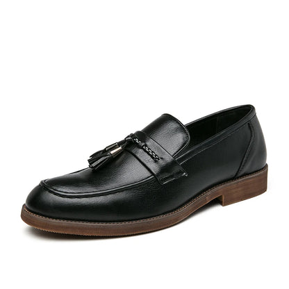 Pointed casual moccasins for men fringed slip-on men's shoes Beef soles bean boat shoes Fashion hair stylist fashion shoes