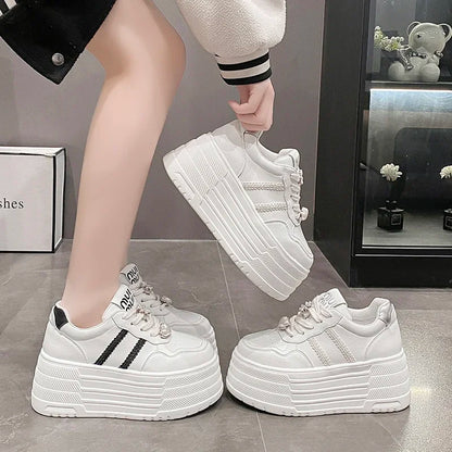 8cm Leather Flats Casual Dad Shoes Chunky Sneakers 2025 Women Platform Sports Shoes Ladies Skateboard Hidden Heels Shoes Tennis