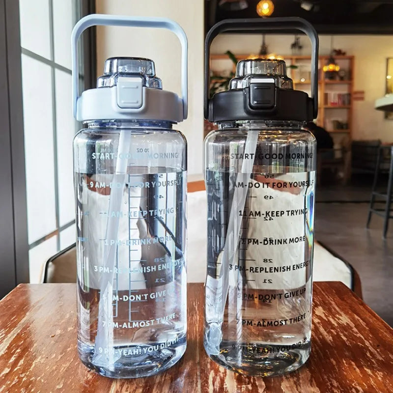2025 Spring/Summer 2L Large Capacity Outdoor Plastic Bouncing Straw Sports Water Bottle Leak-proof Portable Refill Cups