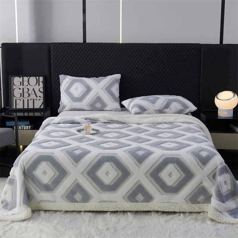 Flannel Warmth Autumn Winter Blanket Keep Warm Comfortable Jacquard King Size Blankets Skin Friendly Geometric Nap Comforter