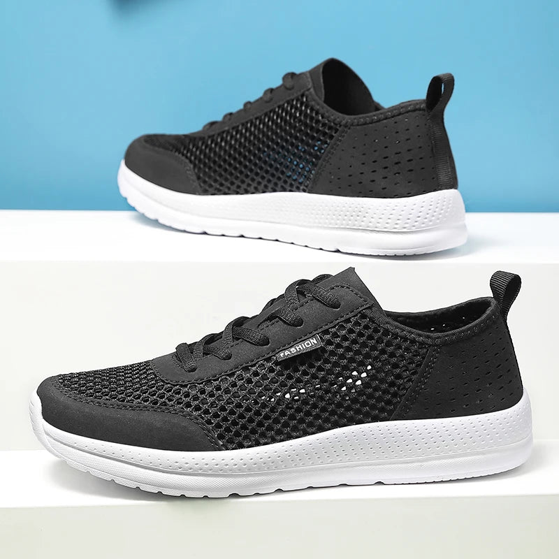 Men Soft Sport Shoes Breathable Fashion Mesh Running Shoes Comfortable Man High Quality Outdoor Lightweight Sneakers for Men