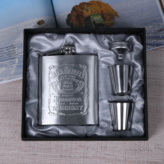 8oz Outdoors Portable Pocket Hip Flask Stainless Steel Whiskey Flask Drink Alcohol Container Gift Box Vodka Drinking Bottle Tools