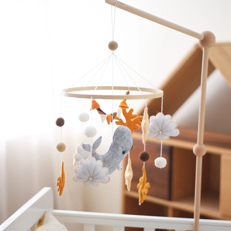 Baby Crib Mobile Rattle Toy Wooden Bed Bell Mobile Hanging Teddy Velvet Bear Doll Toy Newborn Music Box Crib Mobile Bracket Gift