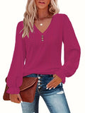 Camiseta informal de manga larga con cuello en V y botones decorativos de talla grande para primavera y otoño, ropa de mujer de talla grande. 