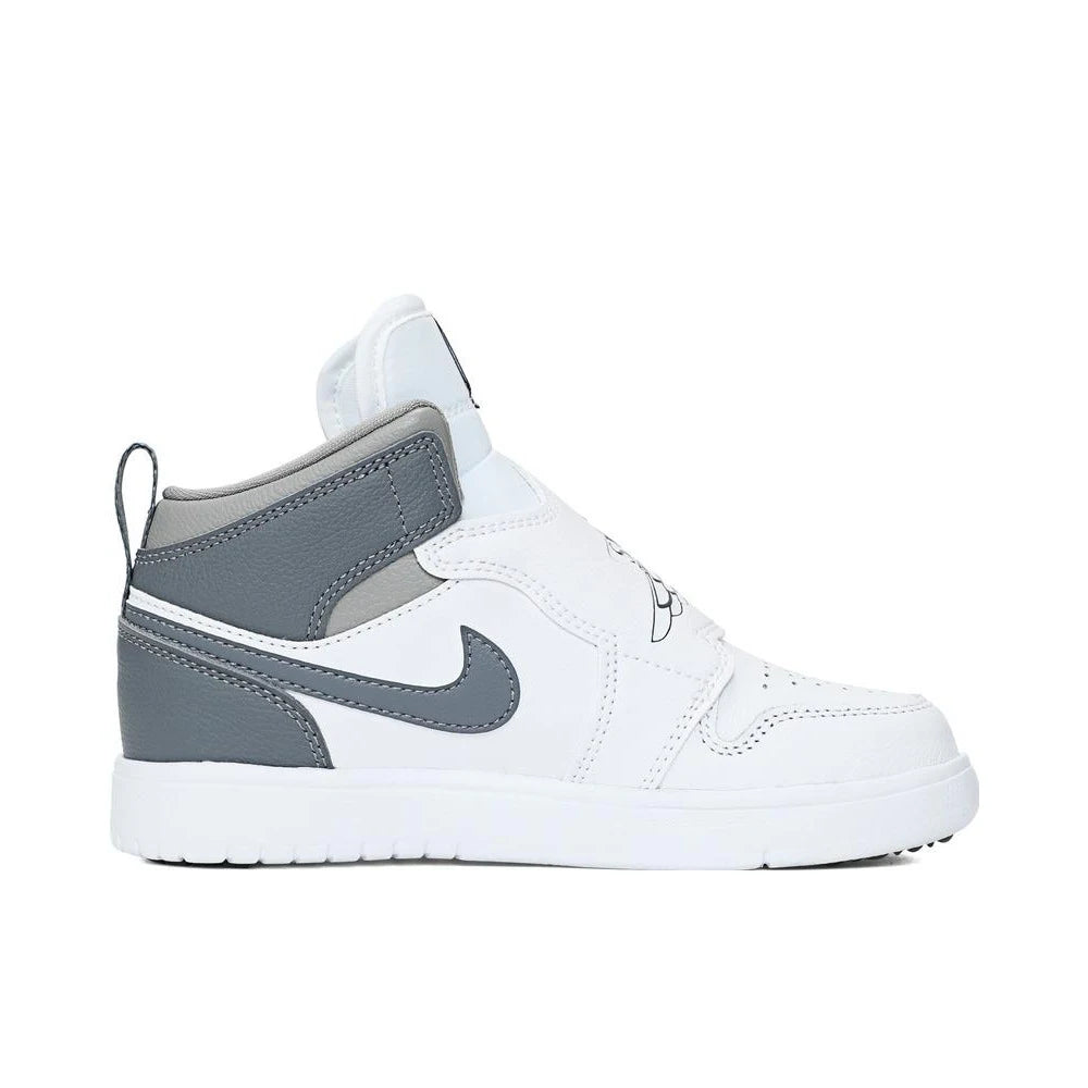 Nike 2025 Boys' SKY JORDAN 1 (PS) Jordan Basketball Shoes BQ7197-011