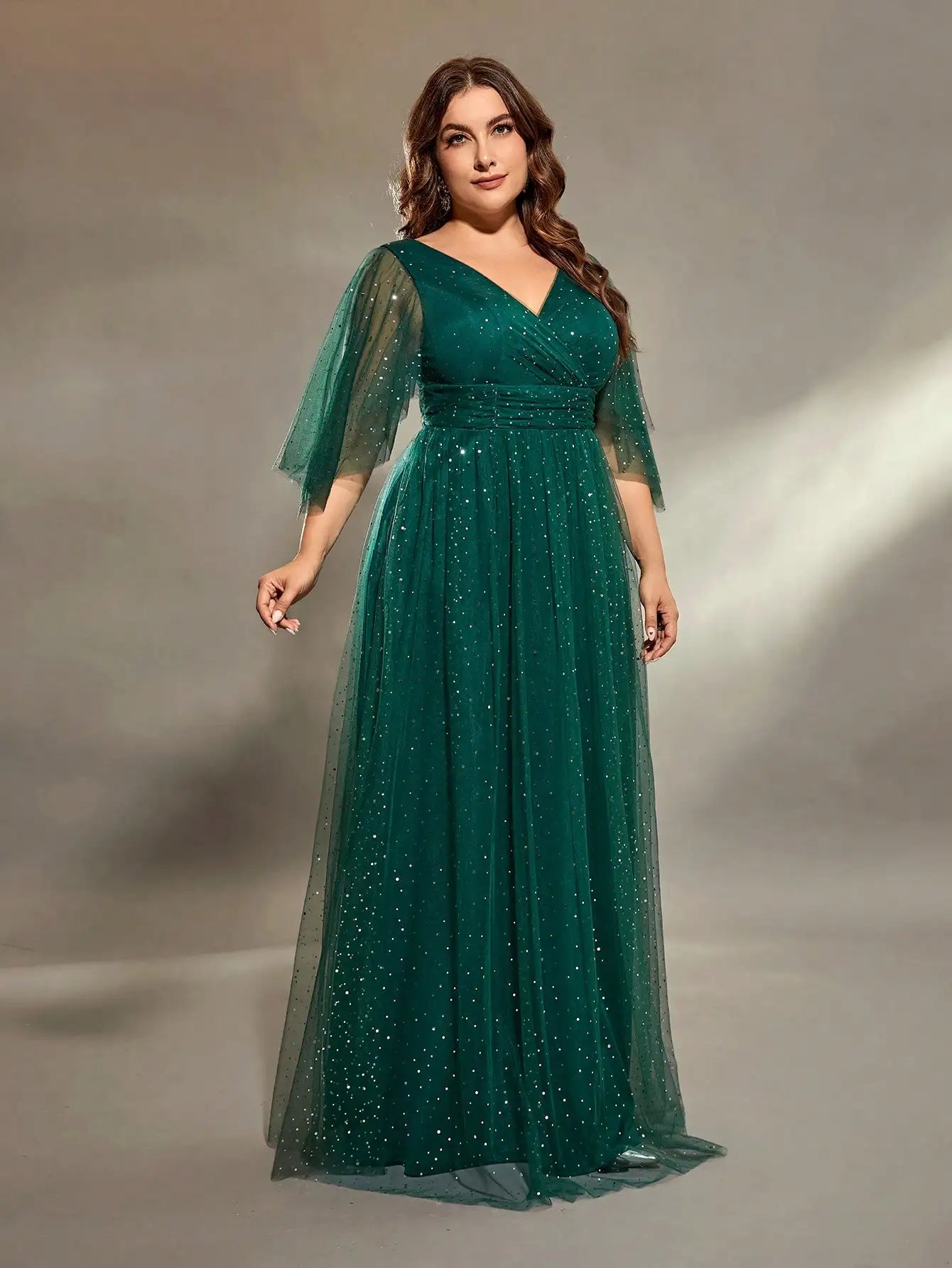 Vestido de noche Mgiacy de talla grande con escote en V, pliegues cruzados en el pecho, manga larga irregular, falda larga de red y una sola capa, vestido de fiesta de graduación 