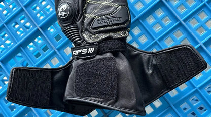 Genuine Leather Motorcycle Gloves Men's Windproof Outdoor Riding Motocross Gloves Touch screen Motociclismo Protective Equipment