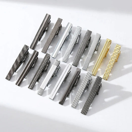 Nuevo clip de corbata de metal plateado para hombre, broche de corbata para boda, broche de corbata de caballero, alfiler de corbata de cristal para accesorios masculinos.