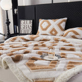 Flannel Warmth Autumn Winter Blanket Keep Warm Comfortable Jacquard King Size Blankets Skin Friendly Geometric Nap Comforter