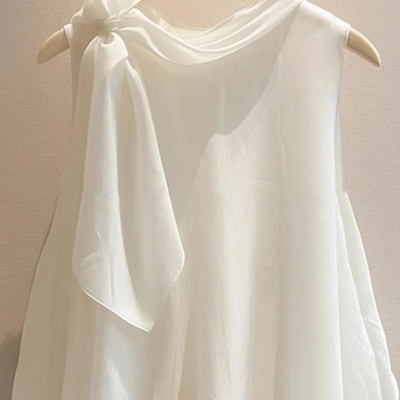 Fashion Beautiful White Bow Sleeveless Top for Women 2026 Summer New All-match Shirt Y2k Tanks Loose Blusas Mujer Blouse