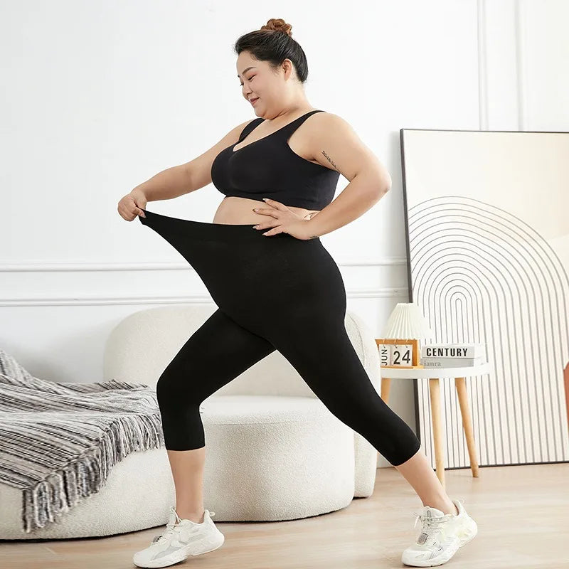 Leggings negros de talla grande para mujer, pantalones cortos elásticos de alta elasticidad para uso en exteriores, mallas deportivas informales, leggings de moda de talla grande para mujer 