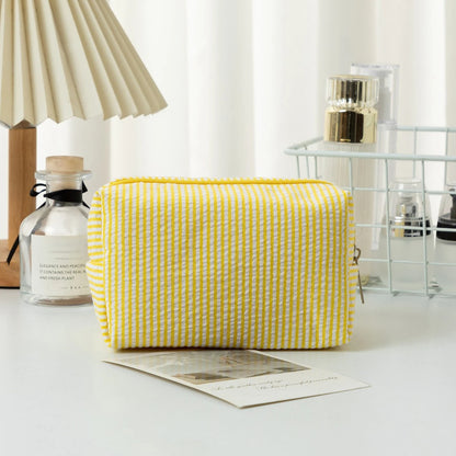 Stripe Seersucker Cosmetic Bag Fashion Women Cosmetic Bag Zipper Storage Makeup Case Travelling Pouch Organizer for Lady