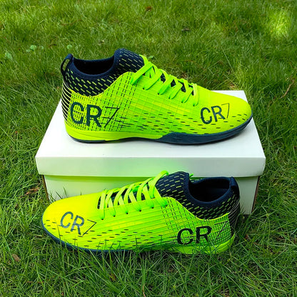 Nuevas botas de fútbol para hombre, de césped artificial, para interior, con clavos largos y tobillo alto, botas de fútbol para campo, botas de entrenamiento ultraligeras para fútbol sala.