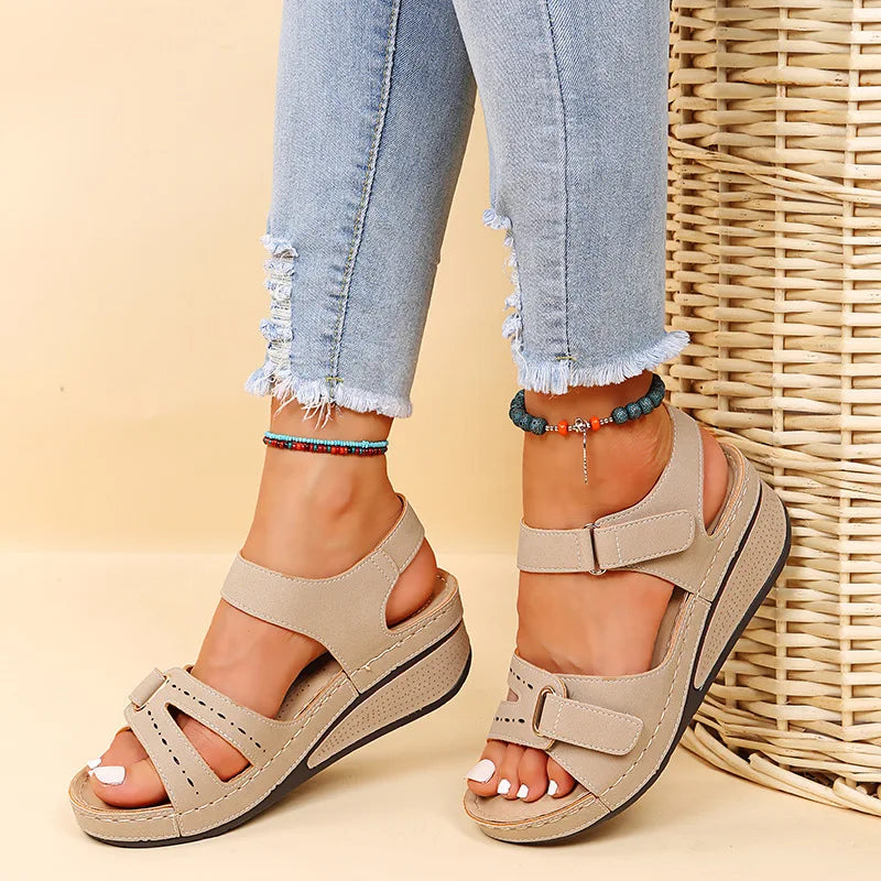 Summer Women Sandals Vintage Roman Sandals Female Fashion Non-Slip Beach Shoes Open Toe Walking Women Shoes