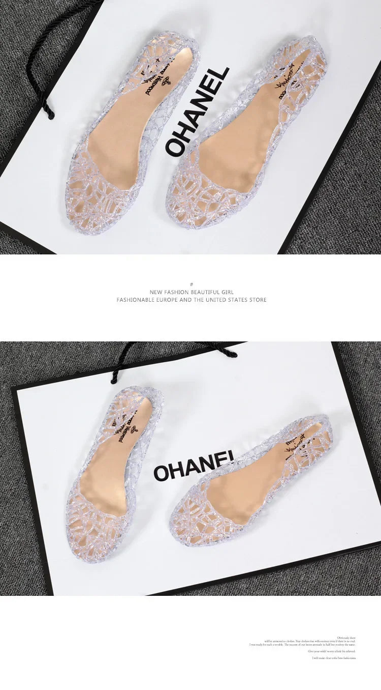 Women's Flat Bottom Plastic Jelly Sandals Hollow out Slip-On Beach Shoes Comfortable Lightweight Summer Footwear
