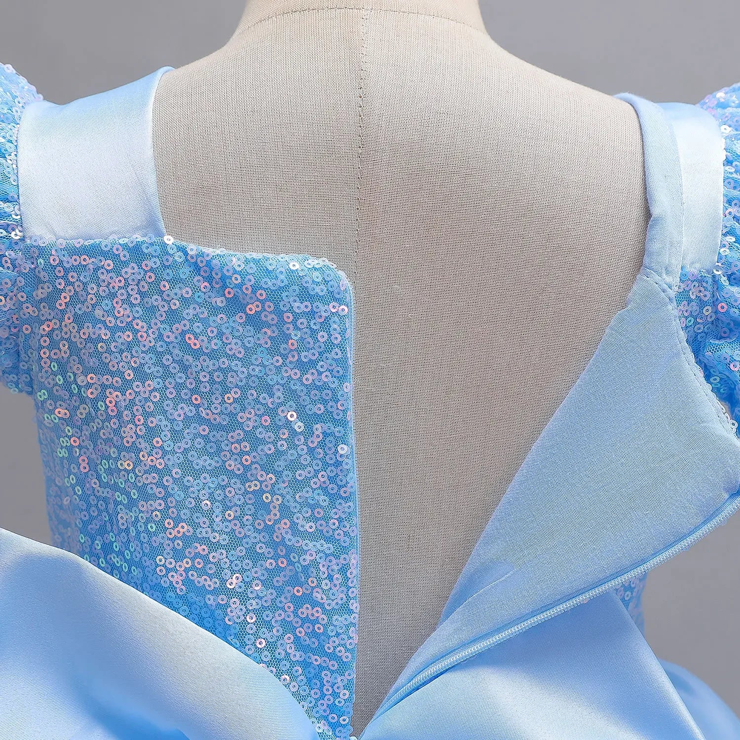Disney Deluxe Elegant Cinderella Princess Ball Gown Fancy Birthday Cinderella Party Dress Vestidos Costume Play Carnival Apparel