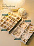 Caja organizadora de joyas de alta gama con gran capacidad y diseño exquisito para collares y pendientes