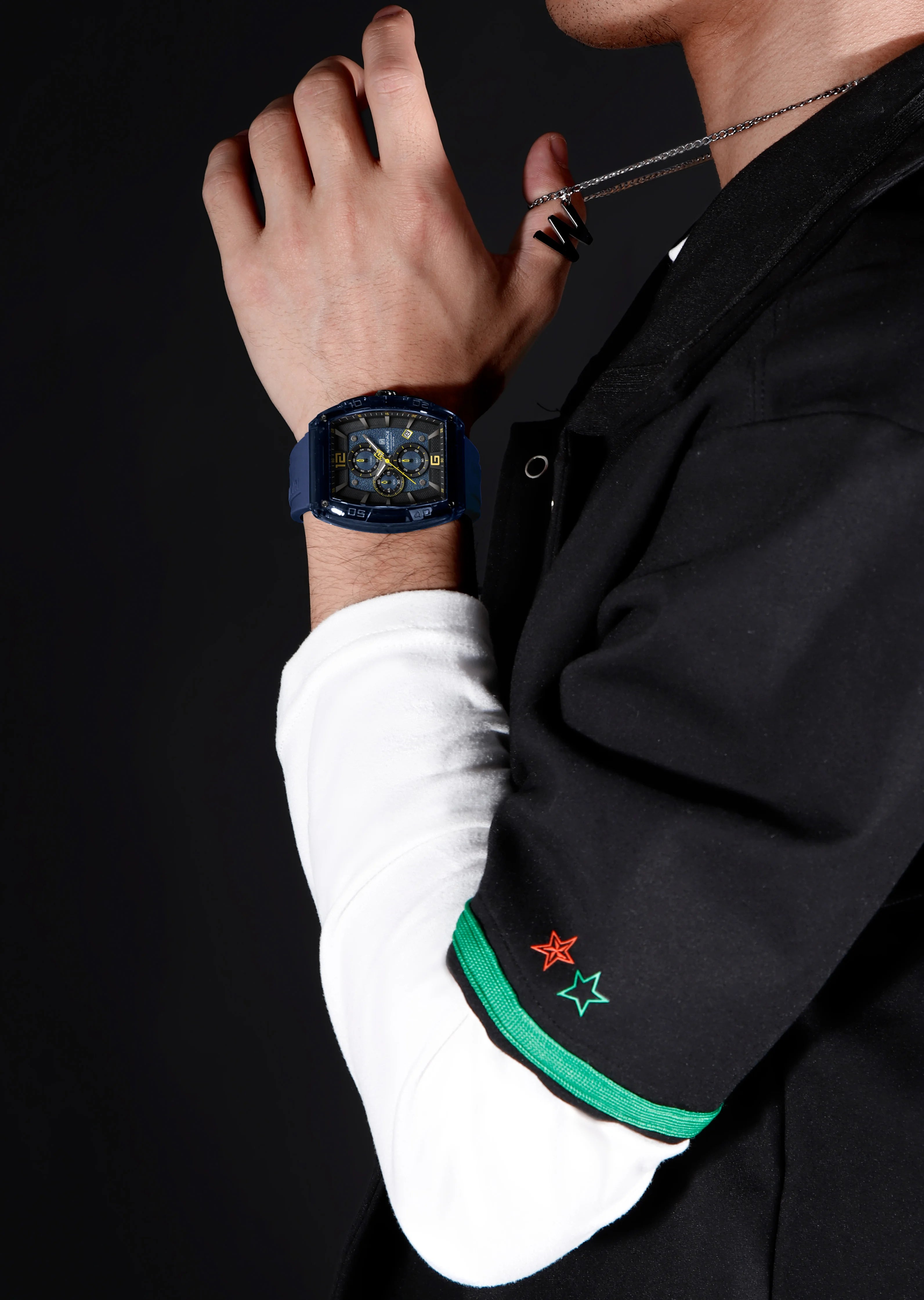 NAVIFORCE 6101 Casual Men's Quartz Watch Tonneau Dial Luminous Waterproof Silicone Strap Outdoor Sports Fashion Watches for Men