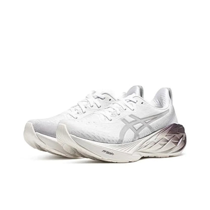 Zapatillas de running Asics Novablast 4 cómodas y transpirables de corte bajo para hombre y mujer