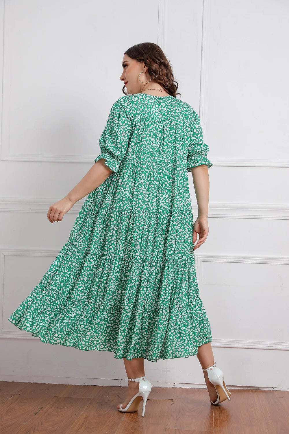 Plus size nova chegada o pescoço manga curta floral impressão verão boêmio vestidos de praia casuais para mulheres tamanho grande