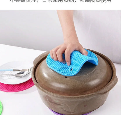 xgnvpy Silicone Mat Coaster Food Grade Non-slip Placemat Table Protection Kitchen Accessory Gadget Round Cup Mat