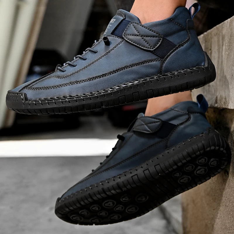 Handmade Leather Men's Casual Slip-On Loafers Breathable Leather Shoes Men's Flat Fashion Moccasins Tooling Shoes Plus Size