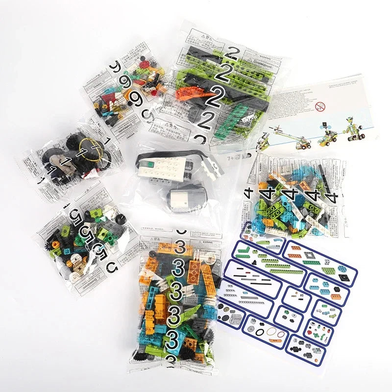 NEW Technical WeDo 2.0 Core Educational Set Building Blocks with Book DIY Parts 45300 Scratch 3.0 Children Toys Christmas Gifts