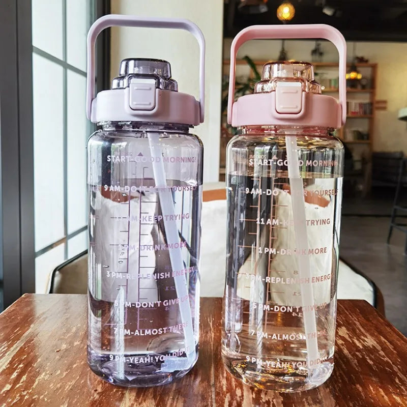 2025 Spring/Summer 2L Large Capacity Outdoor Plastic Bouncing Straw Sports Water Bottle Leak-proof Portable Refill Cups