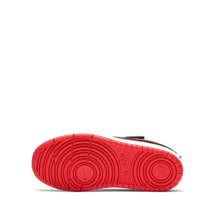 Tênis Nike Court Borough Series Low 2 Preto e Vermelho Estilo Infantil