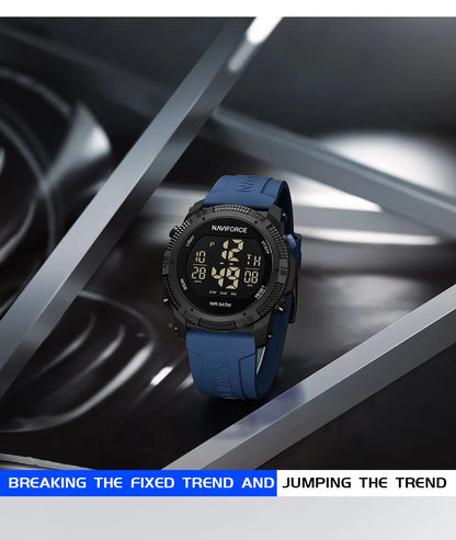 NAVIFORCE - Reloj de pulsera digital LCD para hombre, deportivo, resistente al agua hasta 50 m, con correa de silicona, informal, electrónico