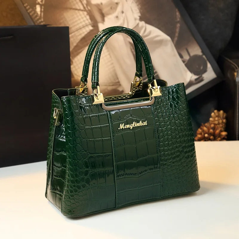 2023 New Luxury Crocodile Bag for Women Casual Tote High Qualtiy Patent Leather Shoulder Purses Elegant Dinner Noble Purse Black