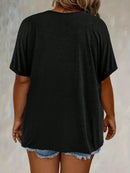 A new plous-size women's T-shirt with loose, perforated lace and solid V-neck short sleeves