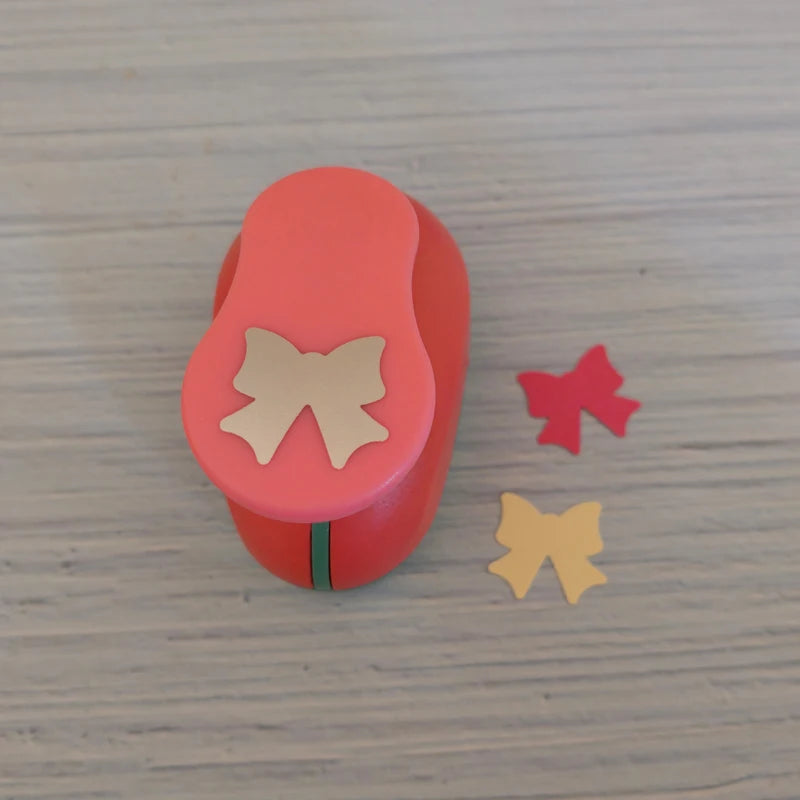 1.8cm - 2.5cm Flower Punch Diy Paper Cut Eva Foam Maker puncher Scrapbooking labor saving for kid hole punch DIY handmade