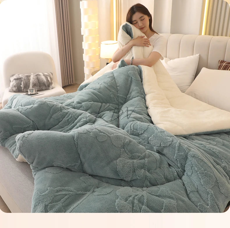 Thick Warm Imitation Lambswool Winter Blanket for Bed, Soft Jacquard Coral Fleece Quilt, Double-Sided Plush Weighted Blanket 5kg